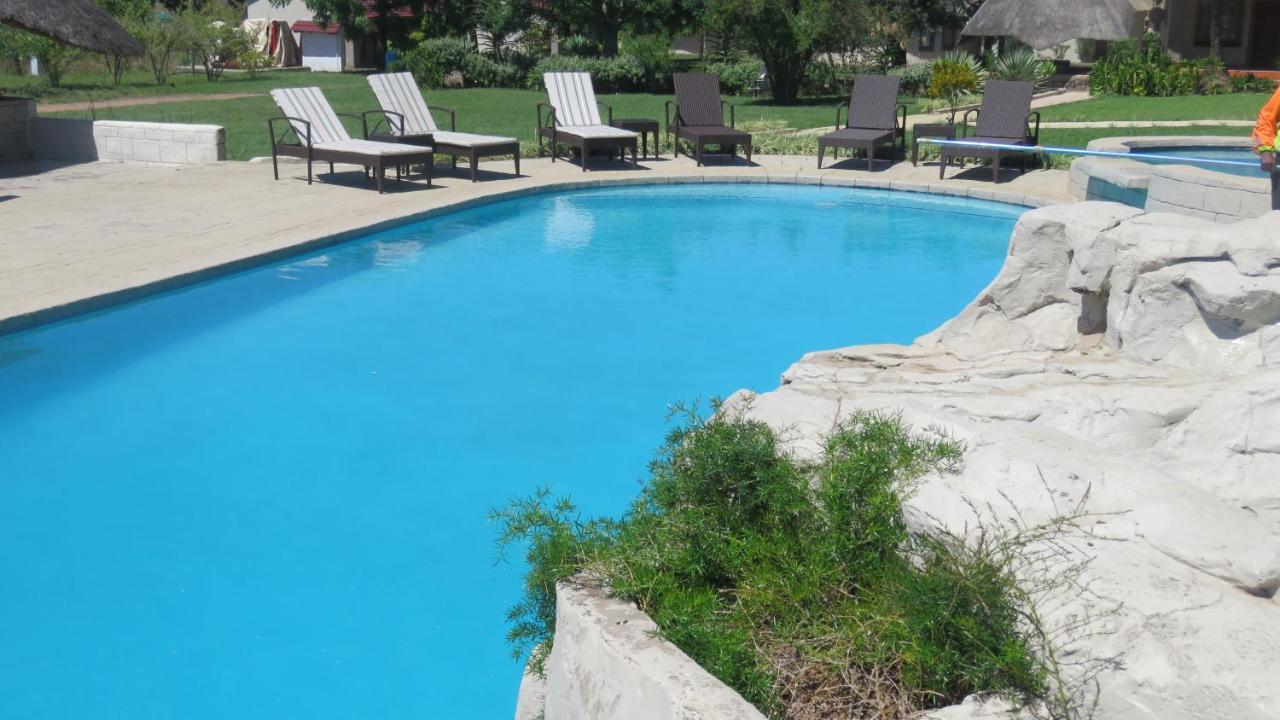 Dwaleni Farm Lodge Matsapha ภายนอก รูปภาพ