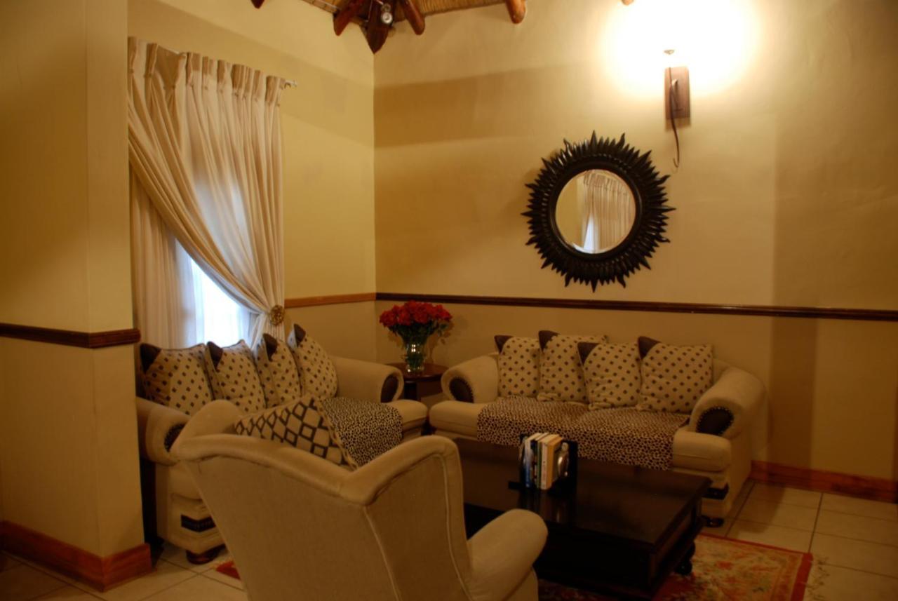Dwaleni Farm Lodge Matsapha ภายนอก รูปภาพ